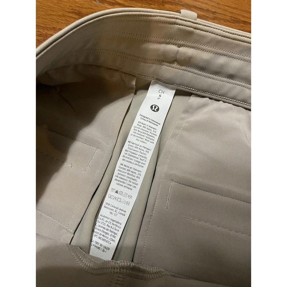 148$ Lululemon Daydrift HR Wide Leg Trouser Size Small Down Color BNWT. New!